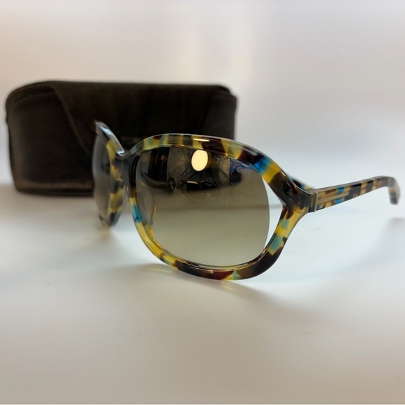 Vintage Tom Ford Tortoise and Blue Y2k Women\'s Sunglasses main image 5